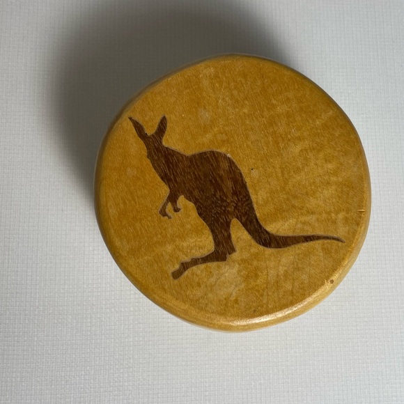 Other - Vtg Hand Crafted Wooden Box Kangaroo